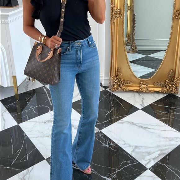 Good American Good Classic Jeans in Size 2/26. - Picture 4 of 6